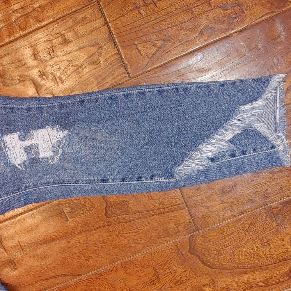 Jeans - Picture 2 of 6